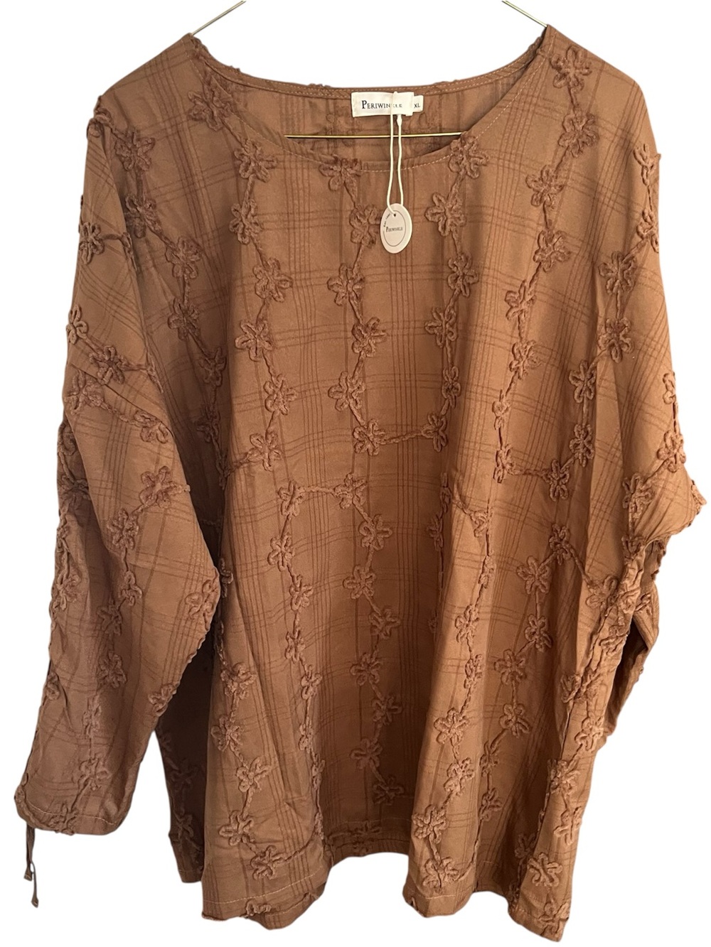 NWT Brown Plaid Floral Textured Chenille Top